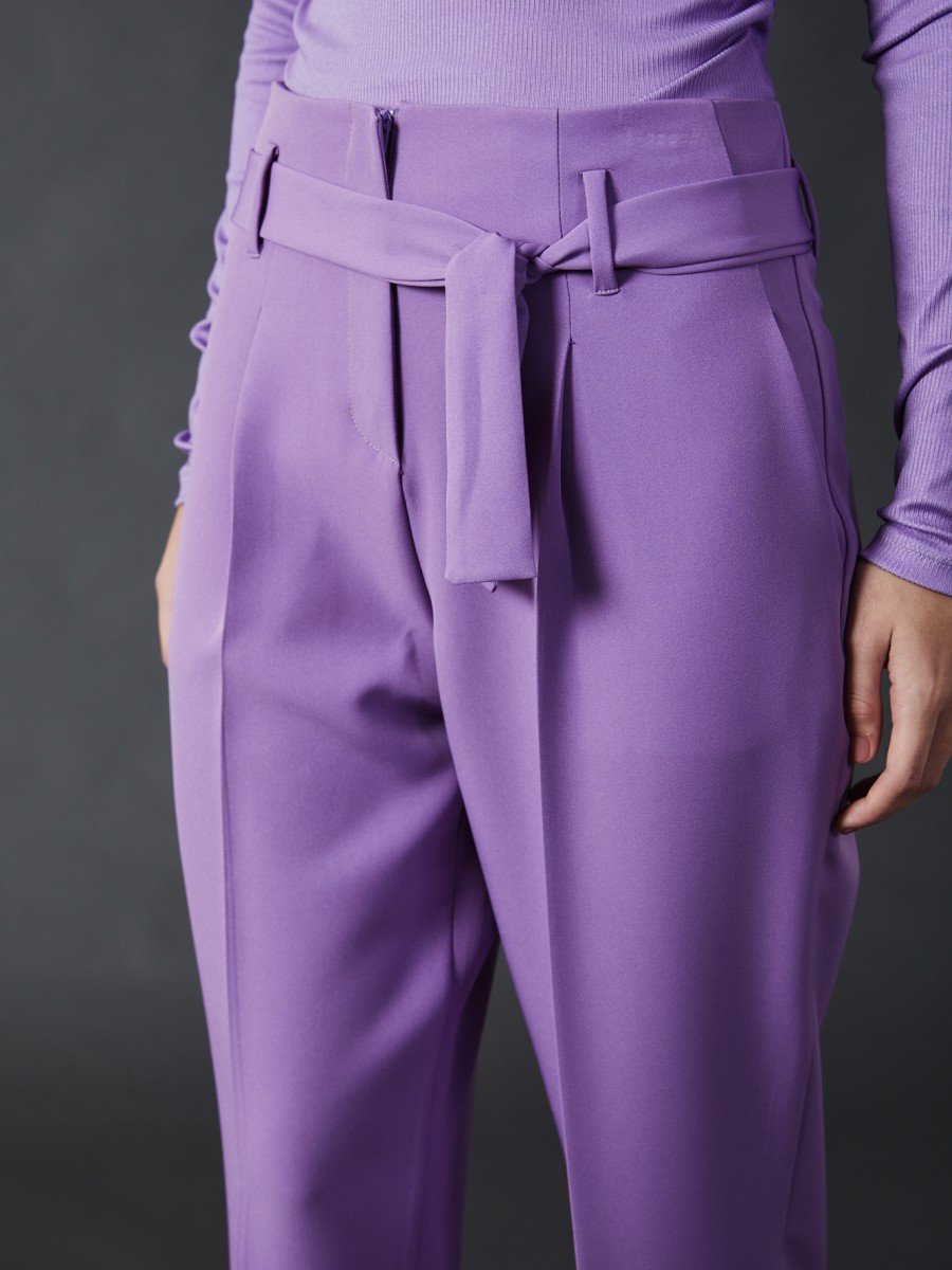 PANTALON  CON LAZO