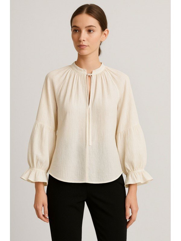 BLUSA CON FRUNCE