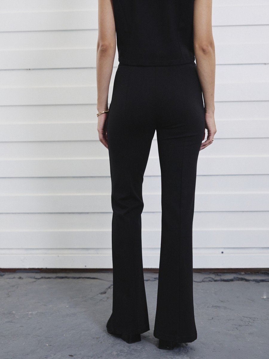PANTALON KLEIN CON TAJO