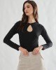 REMERA CON ABERTURA 