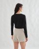 REMERA CON ABERTURA 