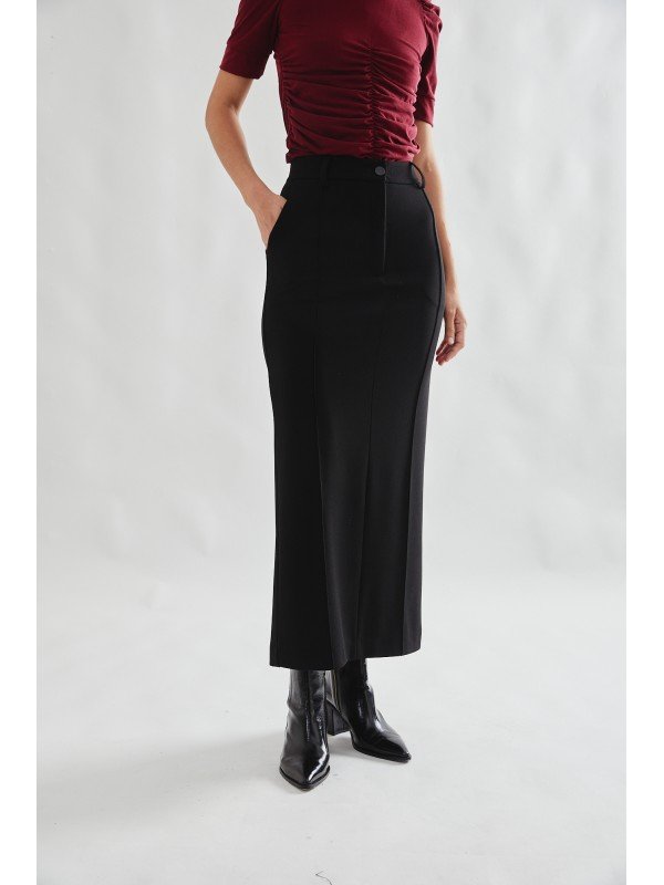 POLLERA LARGA