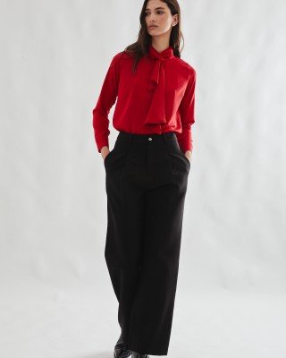 BLUSA CON PAÑUELO