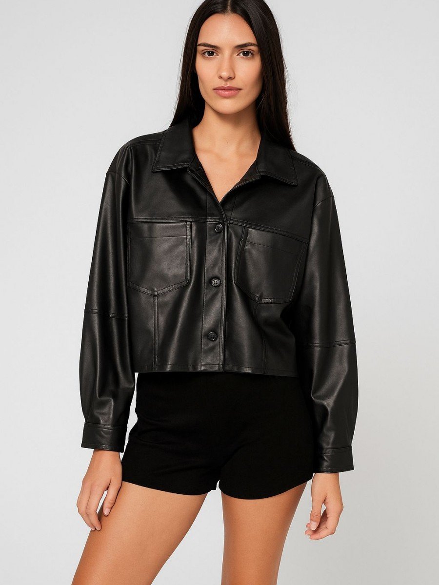 CAMISA DE CUERO VEGAN
