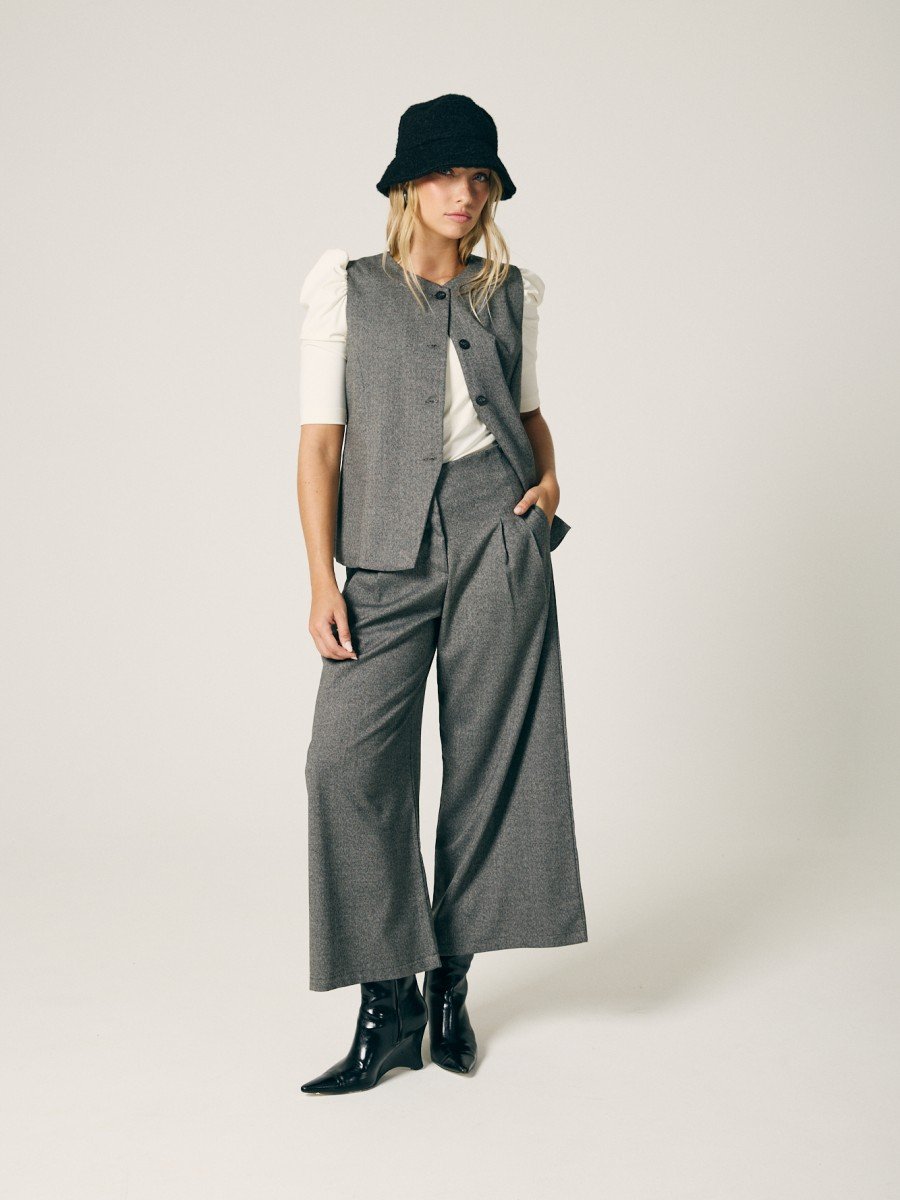 PANTALON ANCHO ESPIGADO