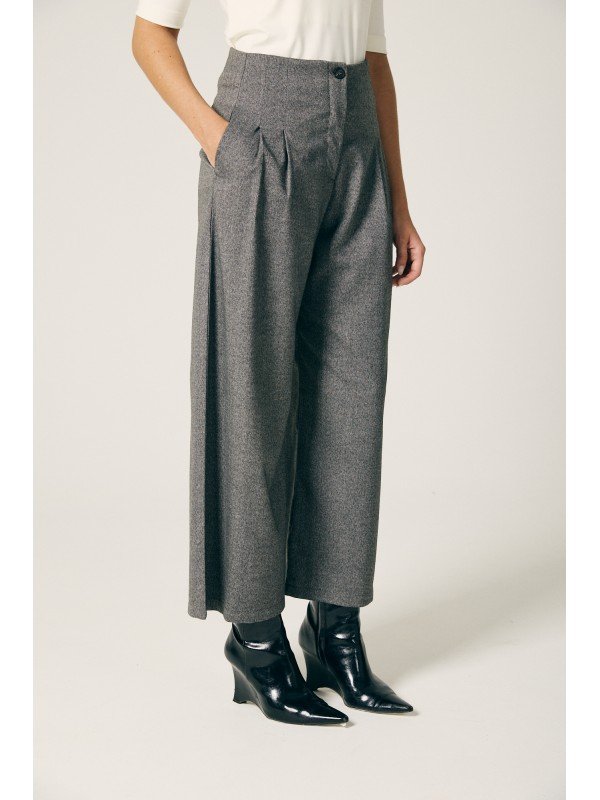 PANTALON ANCHO ESPIGADO