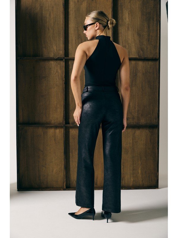 PANTALON RECTO CUERO