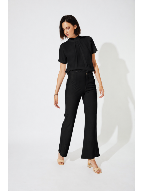 BLUSA CUELLO Y LAZO