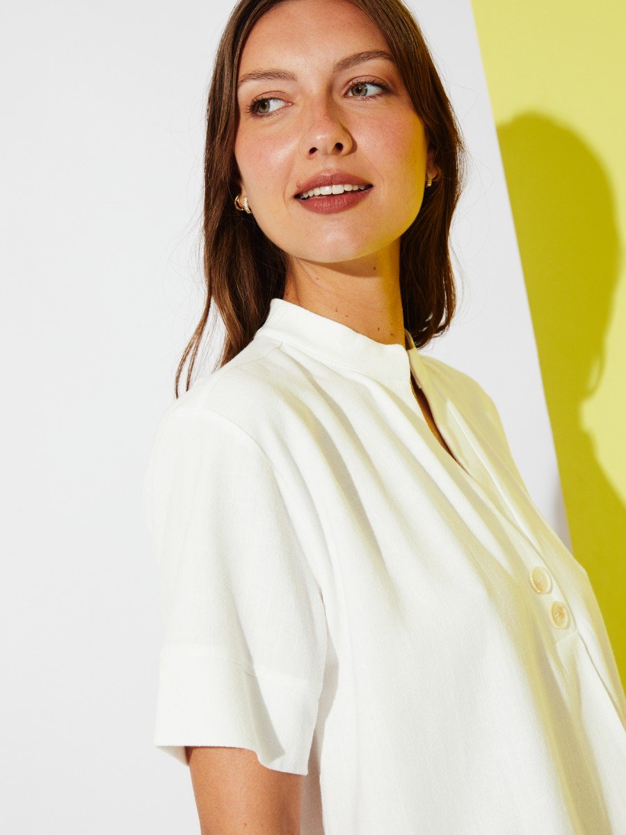 BLUSA LINO CON BOTONES