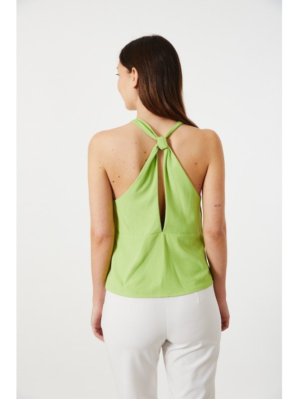 BLUSA CON NUDOS