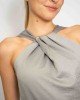BLUSA ESCOTE CON TABLAS
