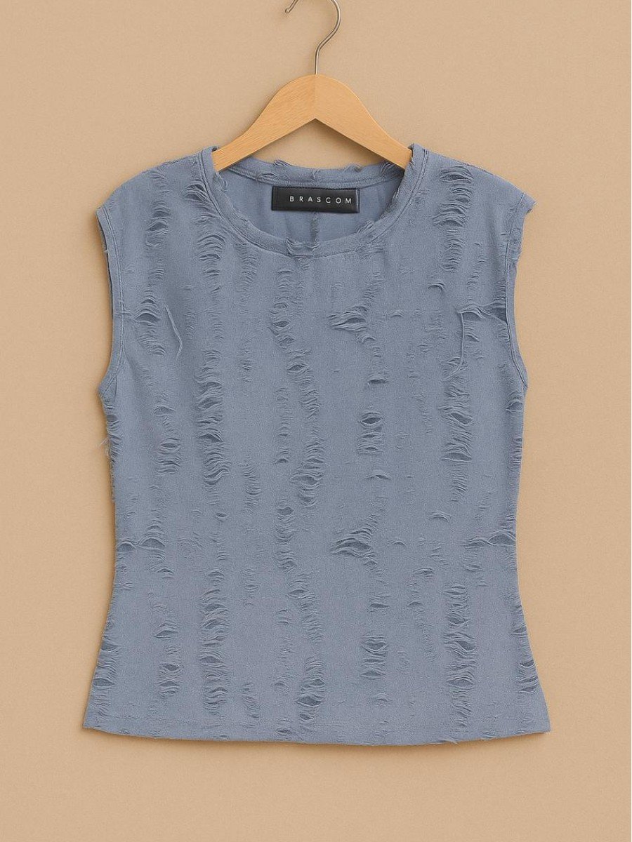 REMERA DESFLECADA