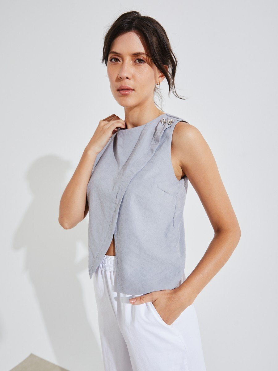 BLUSA DE SEDA CON BOTONES