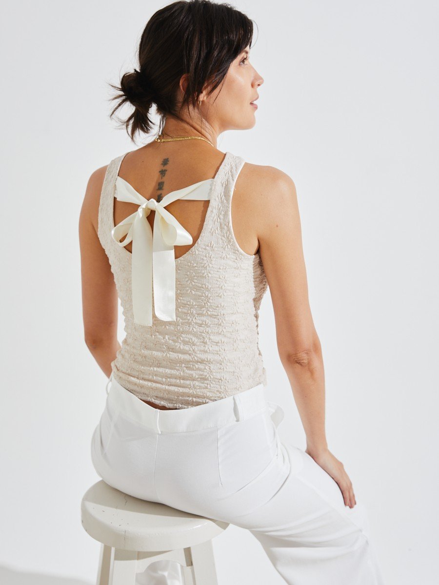 REMERA ENCAJE STRECH