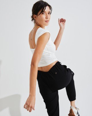 REMERA ESPALADA BAJA