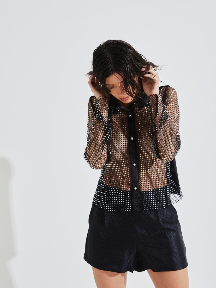 CAMISA DE RED Y STRASS