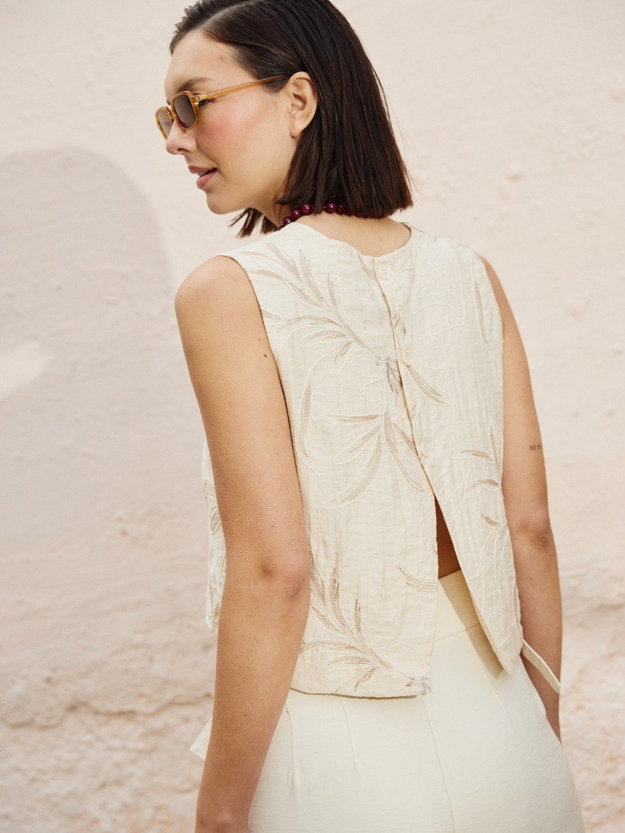 BLUSA BORDADA