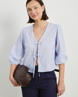 BLUSA BORDADA