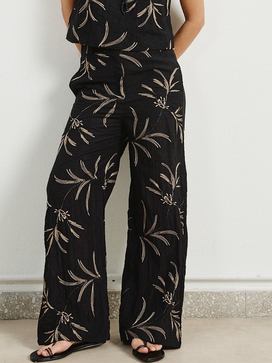 PANTALON BORDADO
