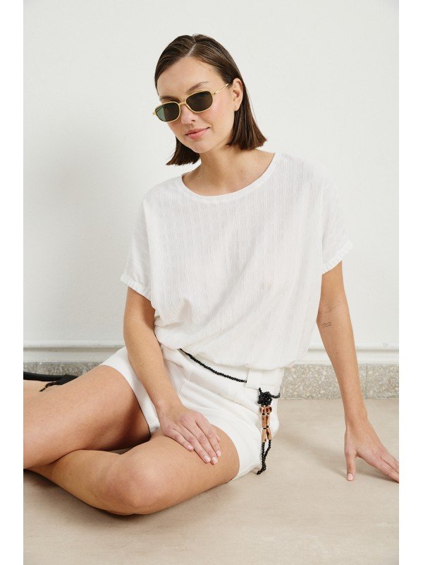 BLUSA CON CHAPITA