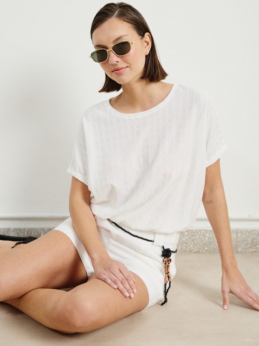 BLUSA CON CHAPITA